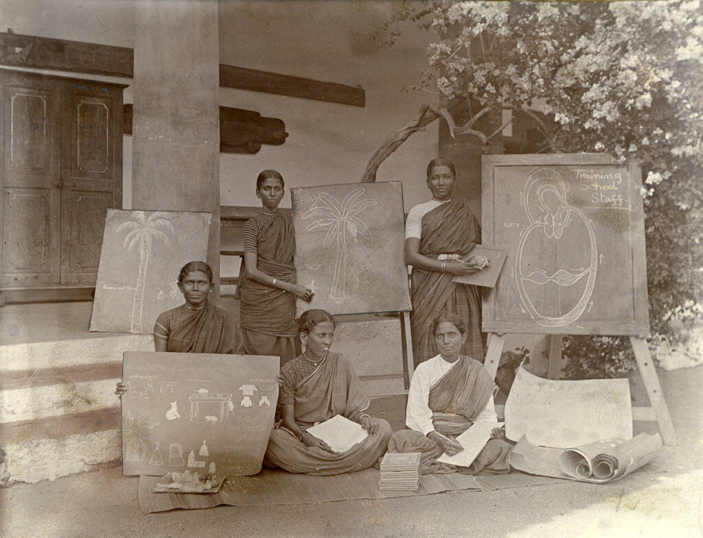 Teacher training class in India. Copyright Church Mission Society Archives.